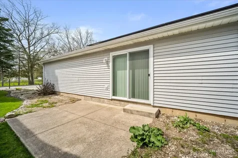 29 Elm Avenue Fox Lake IL 60020