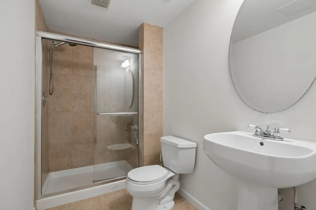824 Megan Court Westmont IL 60559