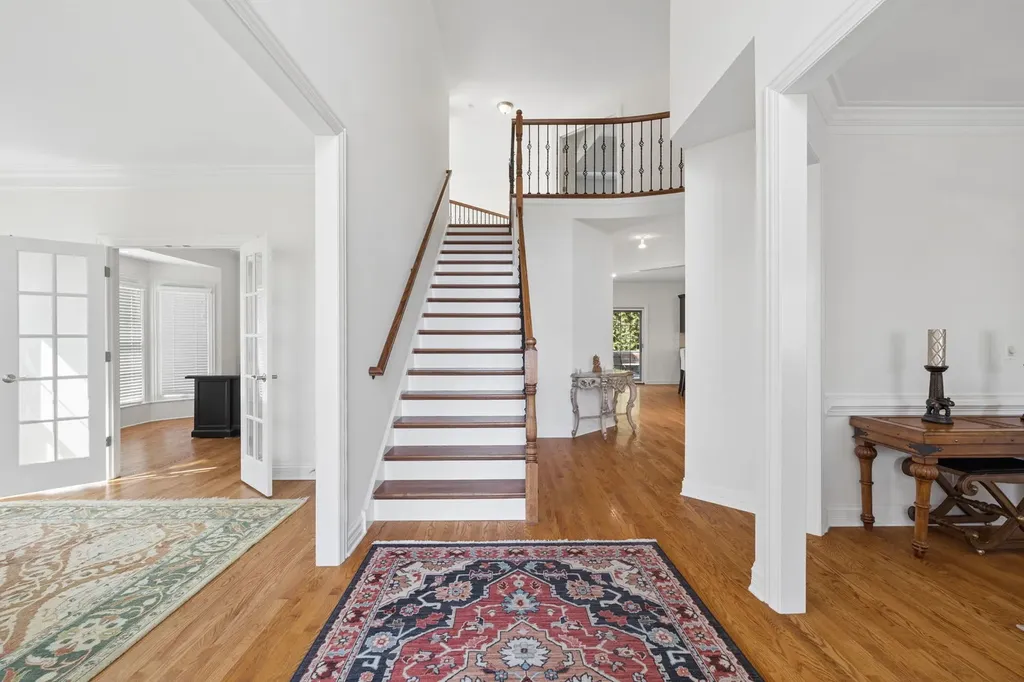824 Megan Court Westmont IL 60559