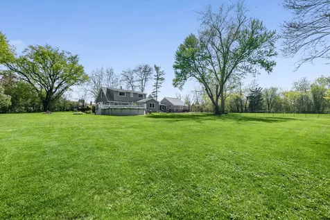 1080 Cardinal Drive S Lake Zurich IL 60047