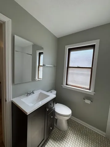 8338 South Yates Boulevard Chicago IL 60617