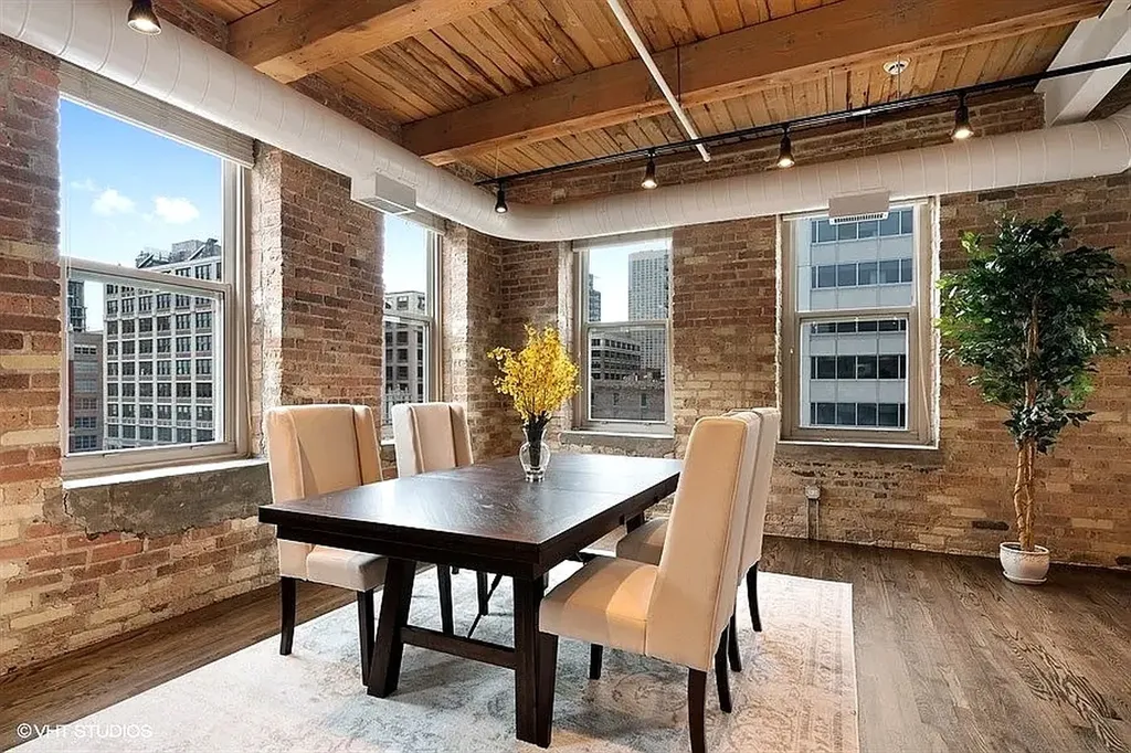 420 South Clinton Street Chicago IL 60607