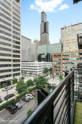 420 South Clinton Street Chicago IL 60607