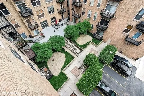 420 South Clinton Street Chicago IL 60607