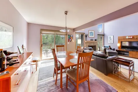 723 North Walden Drive Palatine IL 60067