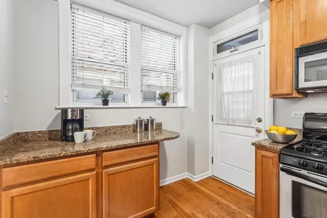 824 Washington Boulevard Oak Park IL 60302