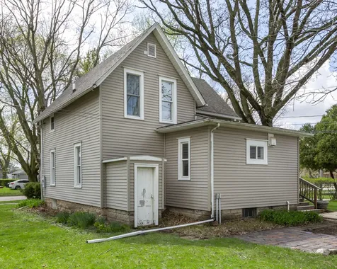 421 Prospect Street Dekalb IL 60115