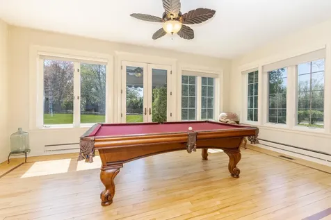 27 Country Club Place Bloomington IL 61701