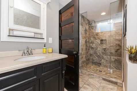 27 Country Club Place Bloomington IL 61701