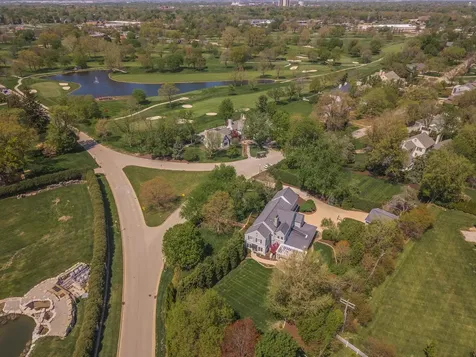 27 Country Club Place Bloomington IL 61701