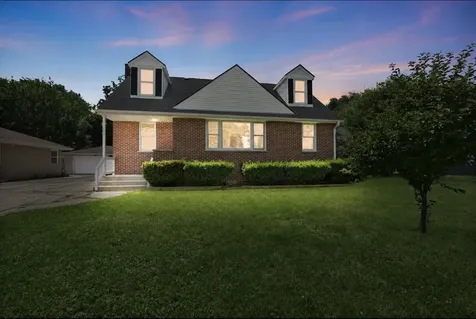 17931 West Gages Lake Road Grayslake IL 60030