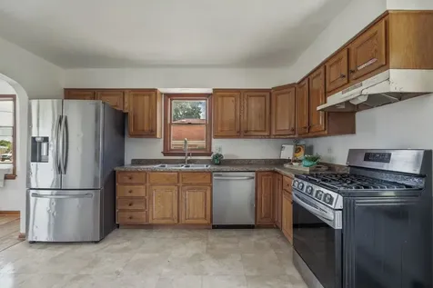 17931 West Gages Lake Road Grayslake IL 60030