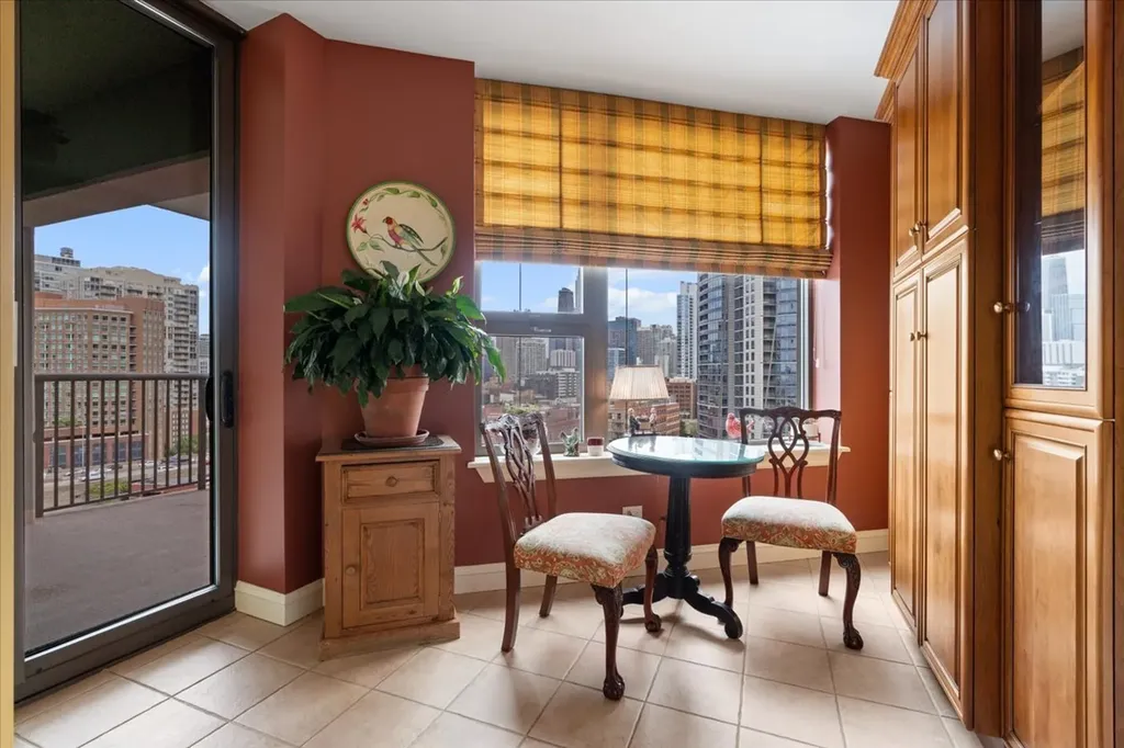 501 North Clinton Street Chicago IL 60654