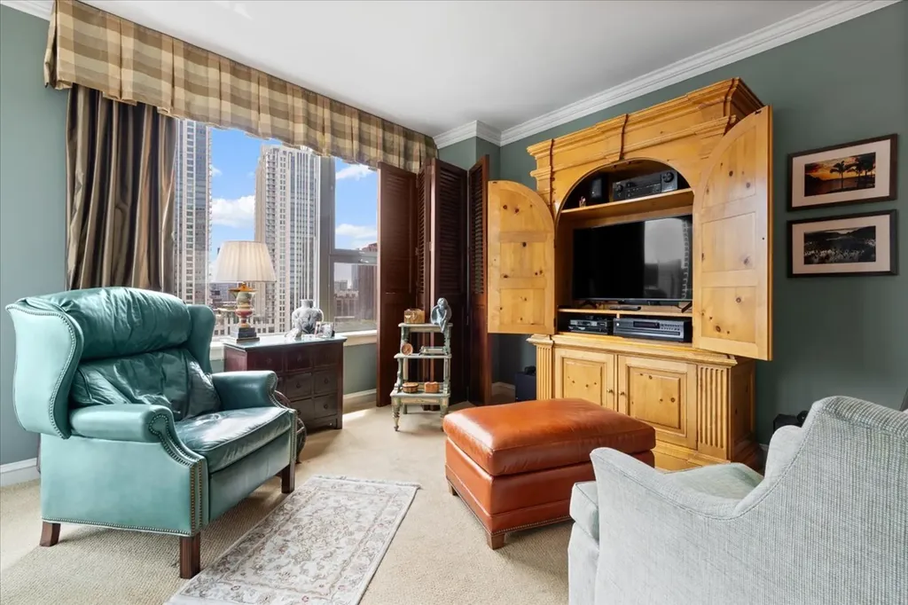 501 North Clinton Street Chicago IL 60654
