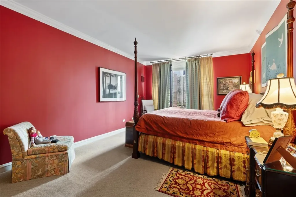 501 North Clinton Street Chicago IL 60654