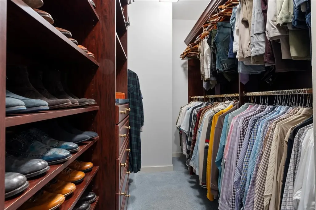 501 North Clinton Street Chicago IL 60654