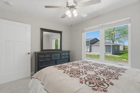 1220 Dixie Highway Beecher IL 60401