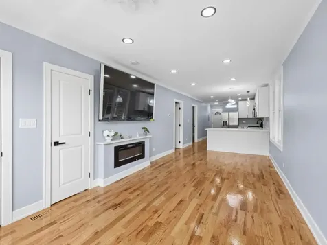 4521 South Mozart Street Chicago IL 60632