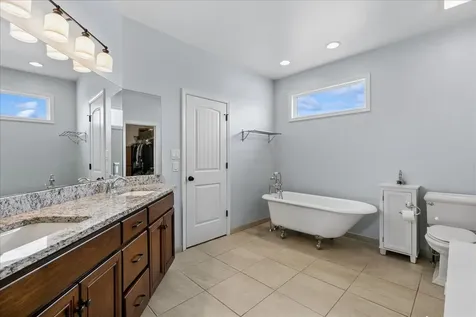 1015 Meadow Path Manteno IL 60950