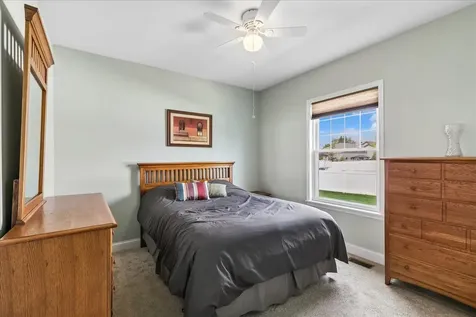 1015 Meadow Path Manteno IL 60950