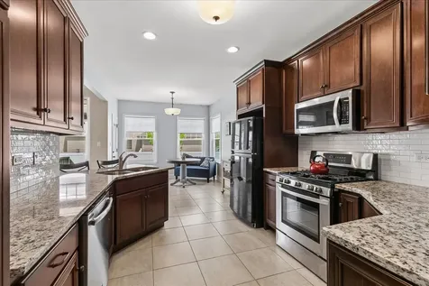 1015 Meadow Path Manteno IL 60950