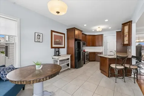 1015 Meadow Path Manteno IL 60950