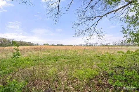 5N890 Surrey Road Wayne IL 60184