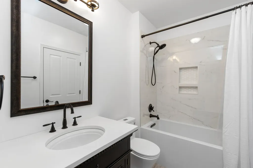 1464 South Michigan Avenue Chicago IL 60605