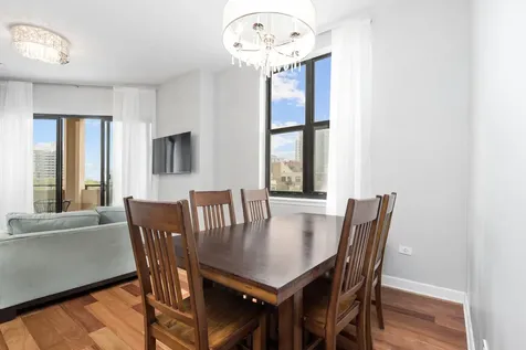 1464 South Michigan Avenue Chicago IL 60605