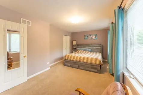 222 Highmoor Drive Round Lake Park IL 60073