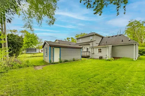 222 Highmoor Drive Round Lake Park IL 60073
