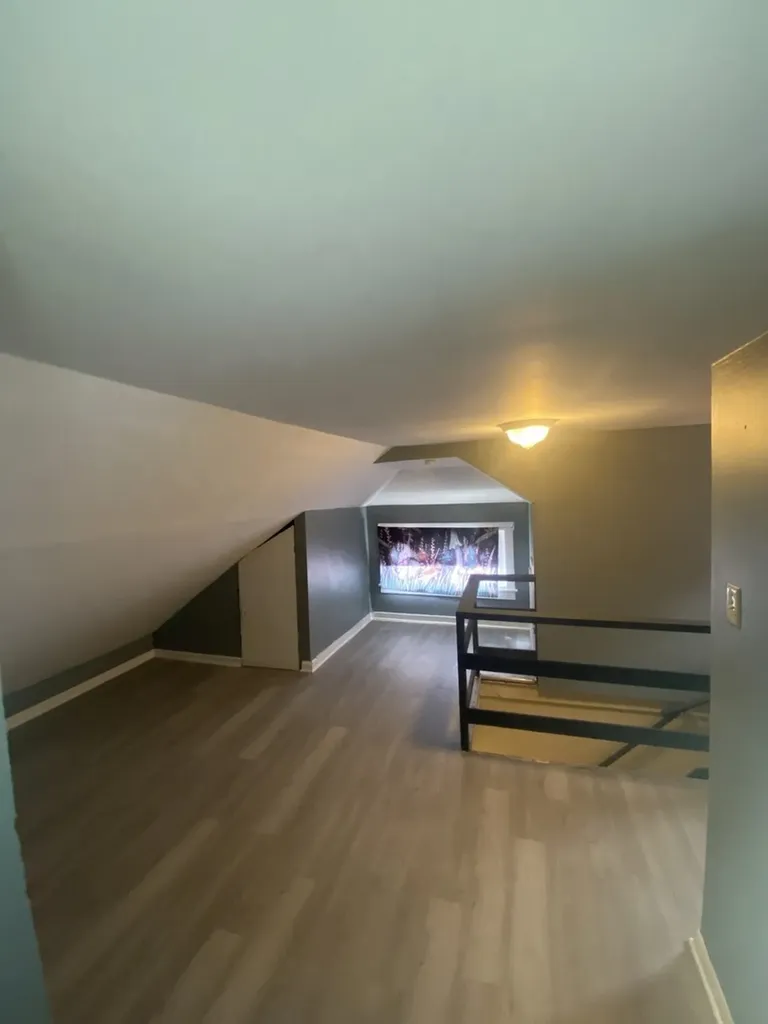 2053 West 70th Street Chicago IL 60636