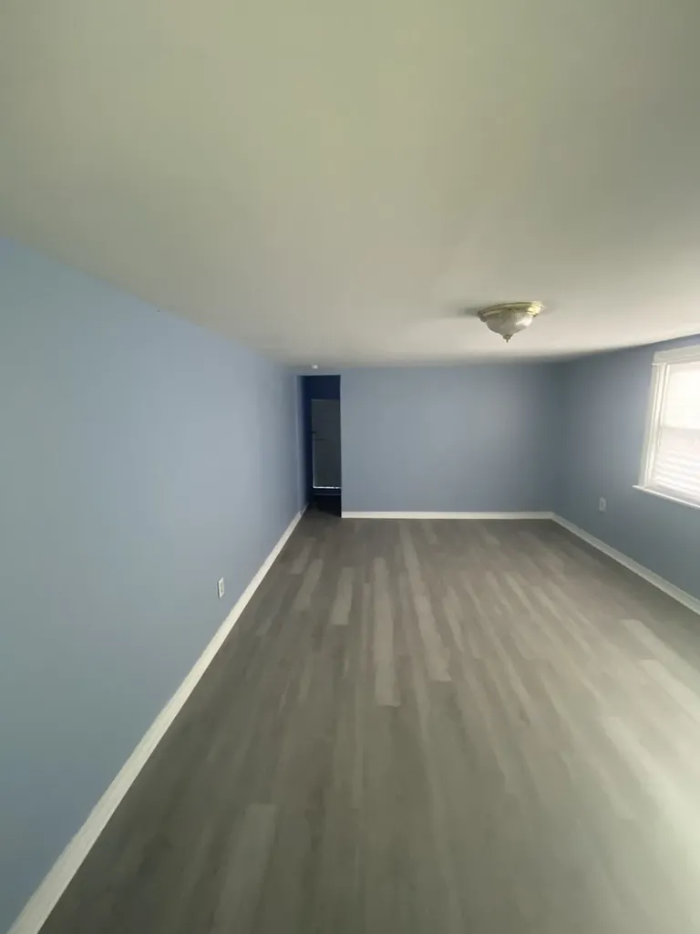 2053 West 70th Street Chicago IL 60636