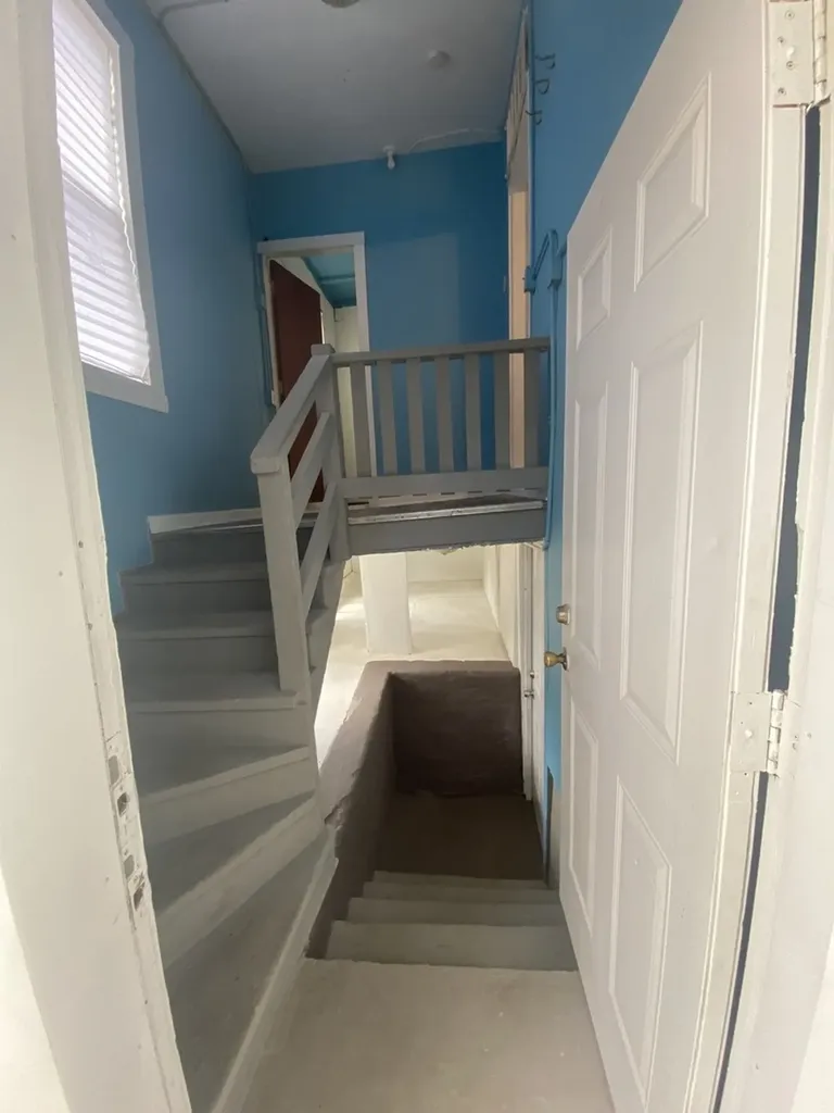 2053 West 70th Street Chicago IL 60636
