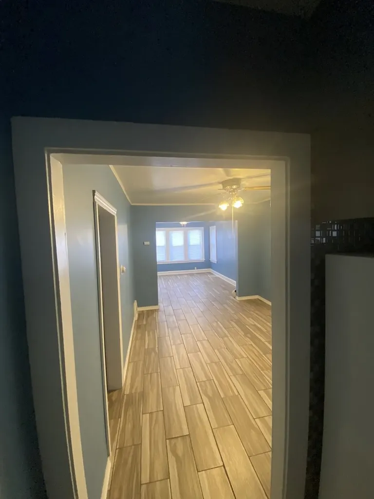 2053 West 70th Street Chicago IL 60636