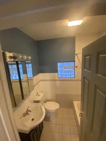 2053 West 70th Street Chicago IL 60636