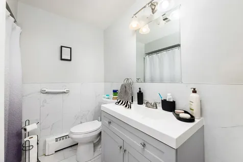 4401 North Newcastle Avenue Harwood Heights IL 60706