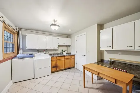 236 Monument Avenue Barrington IL 60010