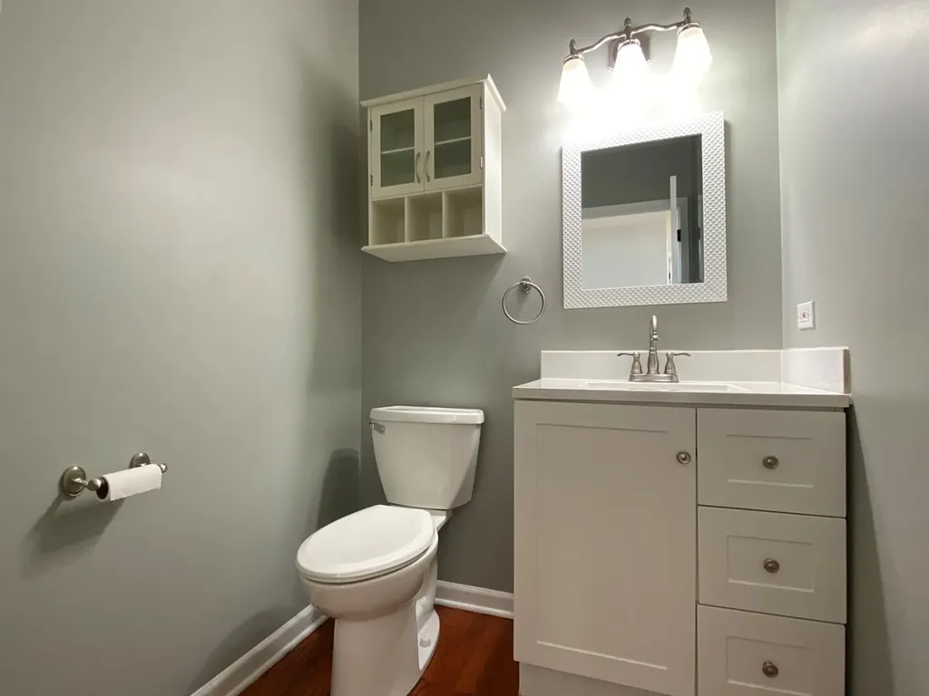 720 Kendridge Court Aurora IL 60502
