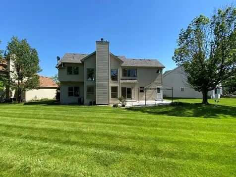 720 Kendridge Court Aurora IL 60502