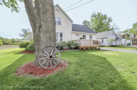 230 Sabin Street Sycamore IL 60178