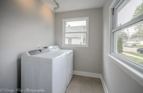 230 Sabin Street Sycamore IL 60178