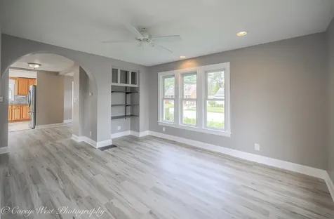 230 Sabin Street Sycamore IL 60178