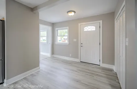 230 Sabin Street Sycamore IL 60178