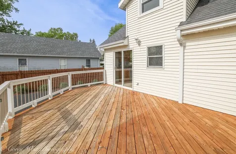 230 Sabin Street Sycamore IL 60178