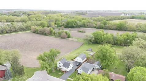 230 Sabin Street Sycamore IL 60178