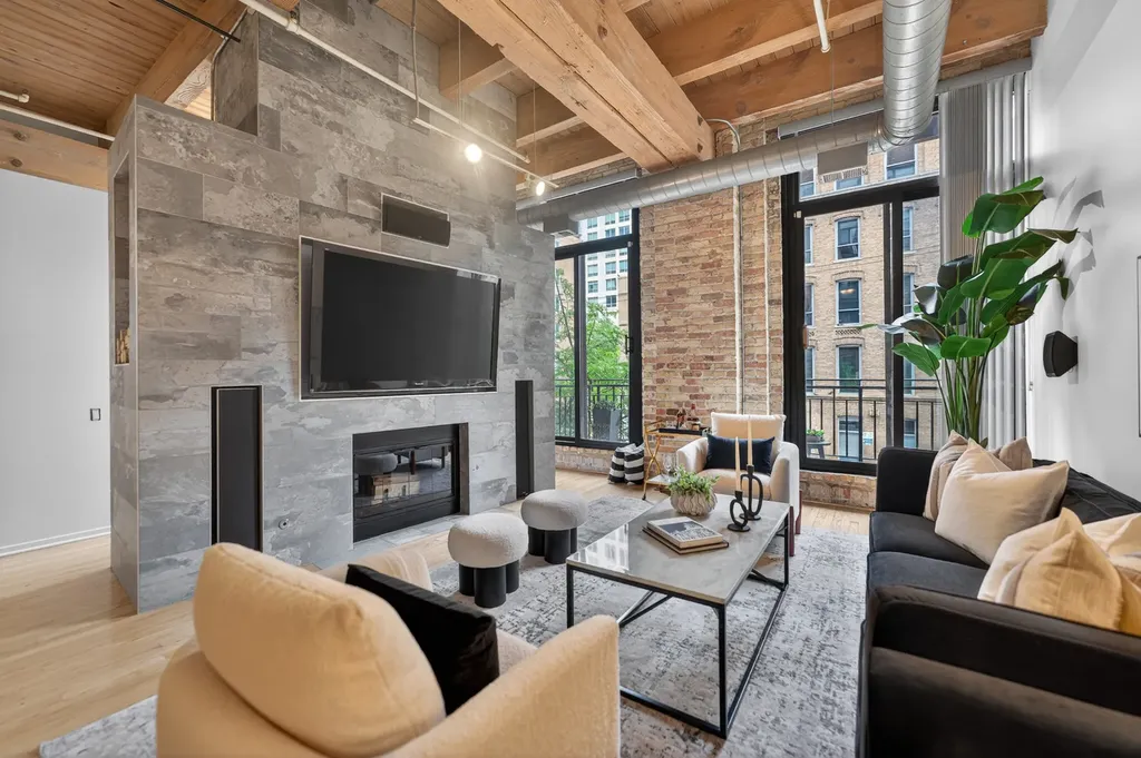 375 West Erie Street Chicago IL 60610