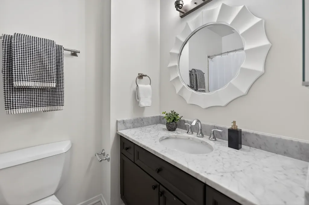 375 West Erie Street Chicago IL 60610