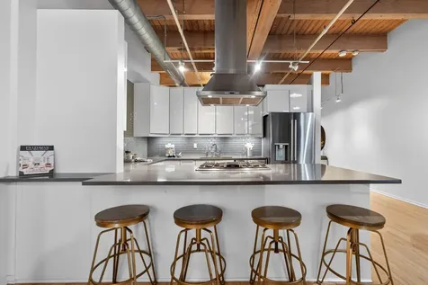 375 West Erie Street Chicago IL 60610
