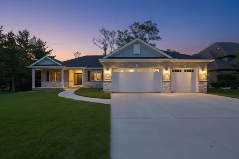 21339 Wooded Cove Drive Elwood IL 60421